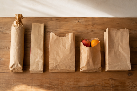 Sacos de papel kraft castanho para takeaway e street food, ideais para kebab, hot dog, frango assado, fruta e restauração profissional | RAS Embalagens