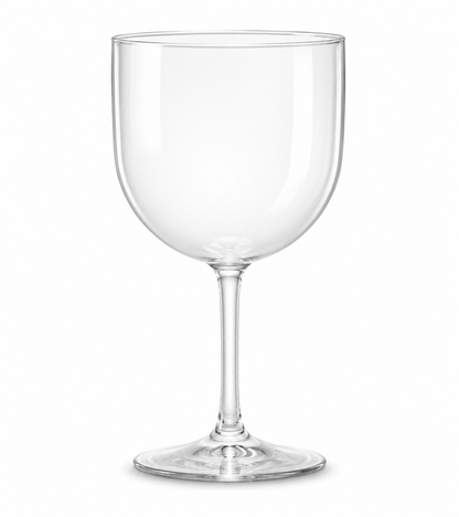 Copo de gin em PS 580ml vazio em fundo branco — RAS Embalagens