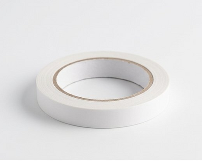 Fita adesiva PVC branca 12mm x 66m para fechar caixas de cartão — RAS Embalagens